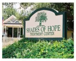 She was suffering from depression and attended a program at Shades of Hope Treatment Center in Buffalo Gap, Texas in 2006 She was suffering from depression and attended a program at Shades of Hope Treatment Center in Buffalo Gap, Texas in 2006.